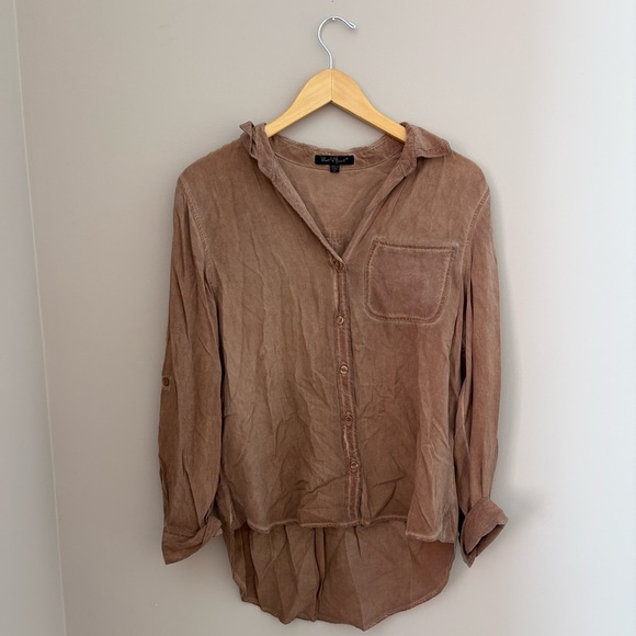 Velvet Heart Brown Button-Down Shirt Size Medium - Picture 3 of 5